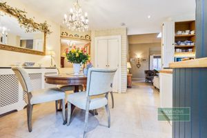 Photo 27- click for photo gallery